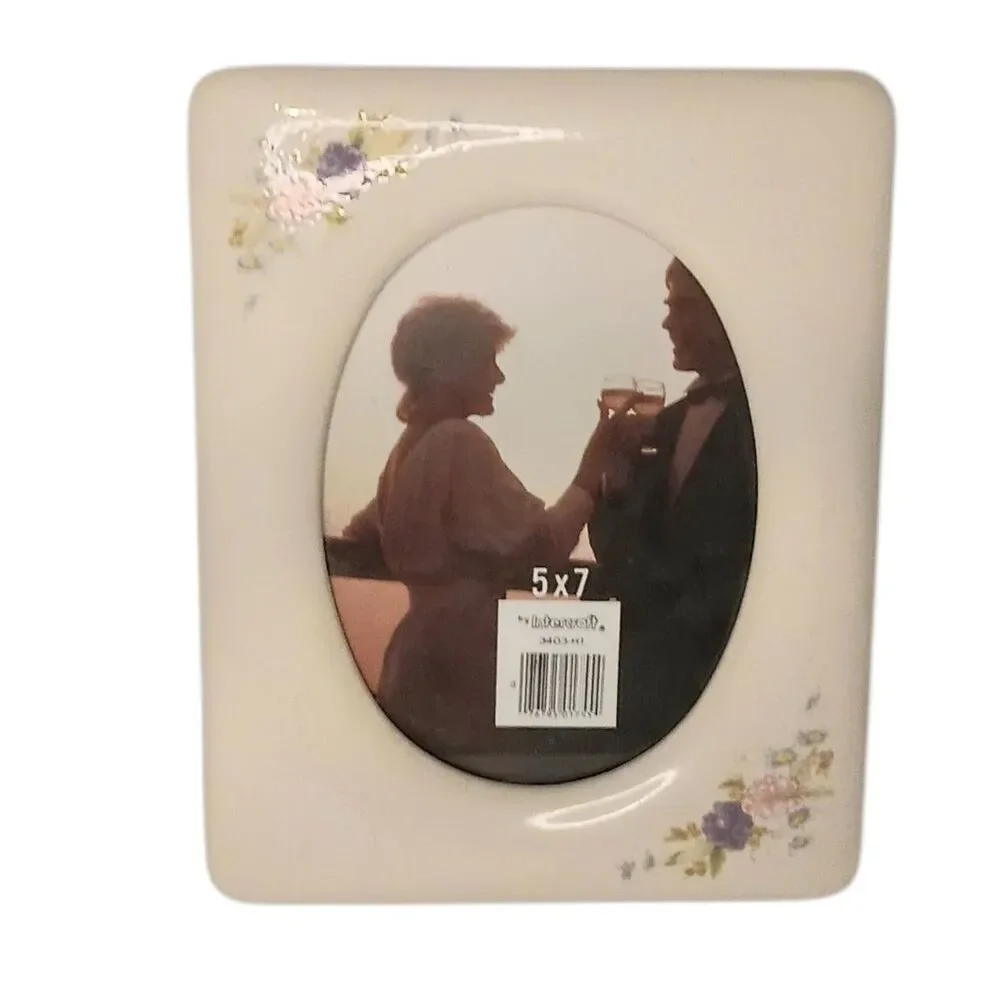 VTG Ceramic Oval Photo Frame Creamy White Flowers Crazing 8.5x7 Photo Size 6x4.5